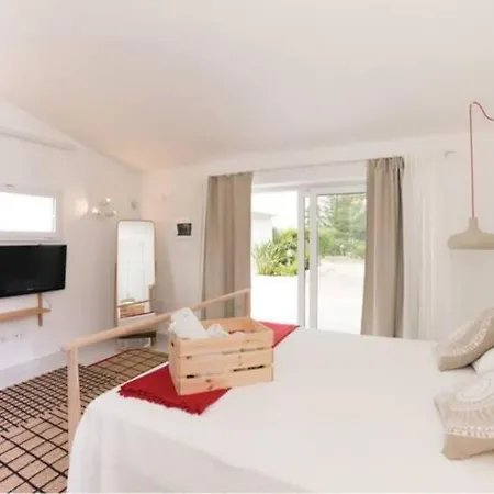 Delle Sterlizie Con Piscina E Jacuzzi By Le Dhome Sicily Villa *
