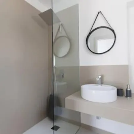 Delle Sterlizie Con Piscina E Jacuzzi By Le Dhome Sicily * Partinico